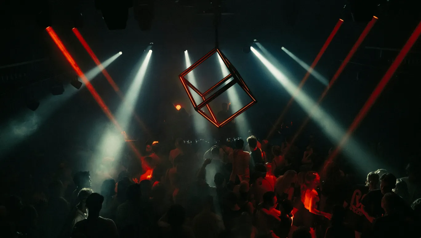 amsterdam club dress code A practical guide to going out in amsterdam clubbing outfits