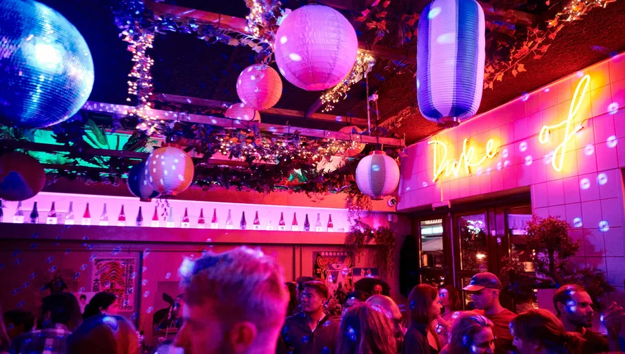 Gay & Lesbian Nightlife in Amsterdam