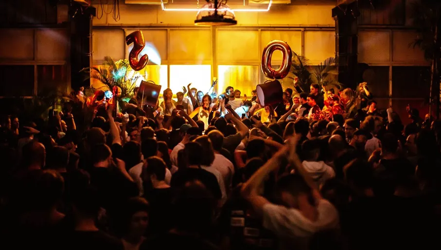 14 best clubs in Amsterdam according to locals [2023 guide]